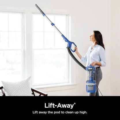 Powerful Vacuum with Self-Cleaning roller